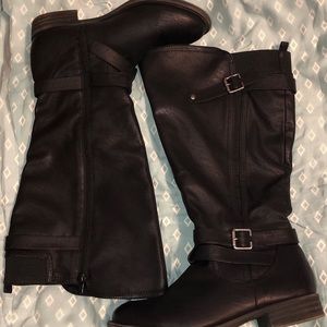 Black Wide Calf Boots